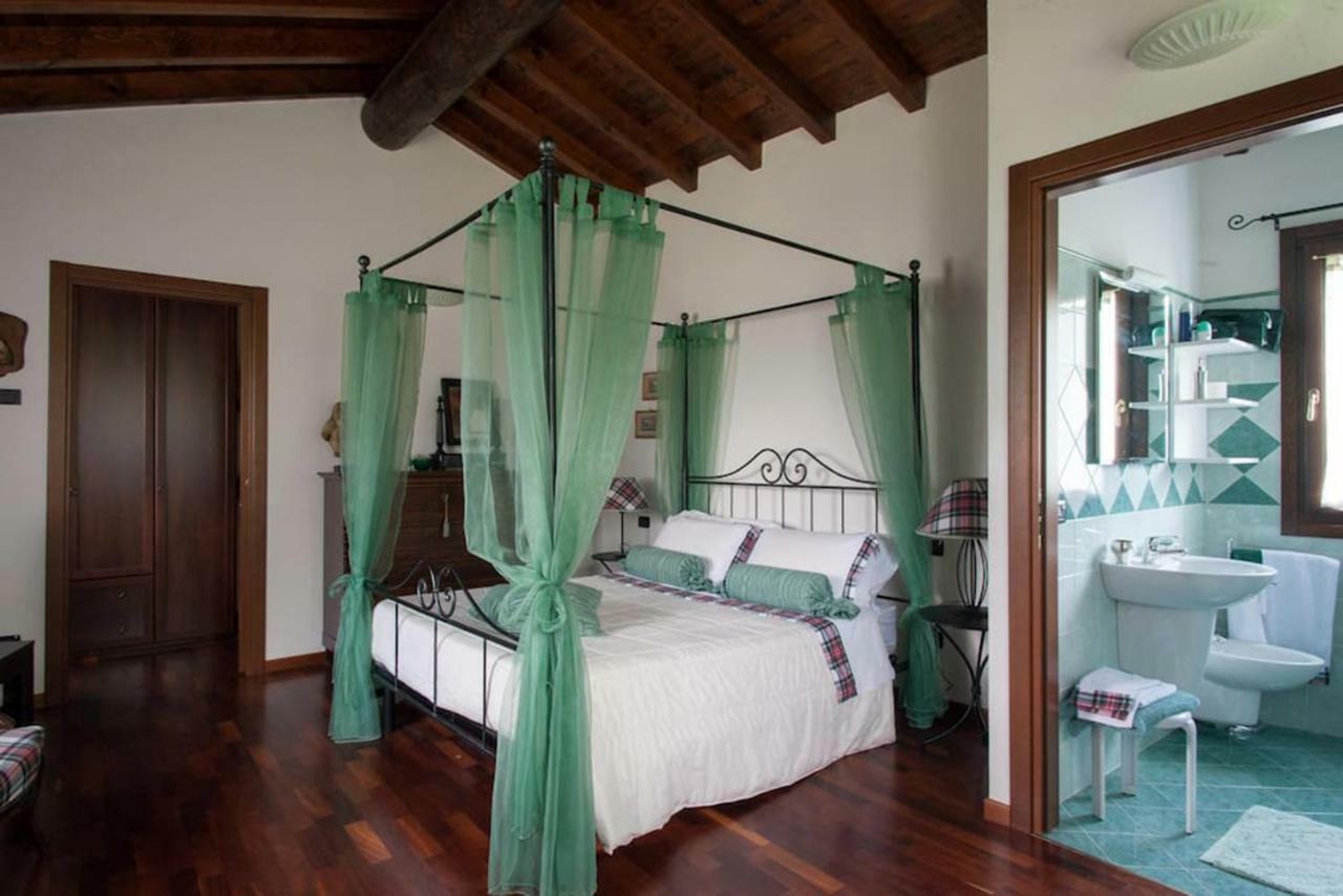 Casa Vacanze Il Noce Sovere Exteriér fotografie
